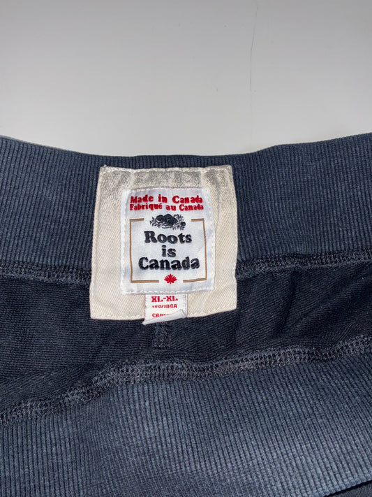 Roots Canada Embroidered Sweat Shorts Black (W-36 L-23)