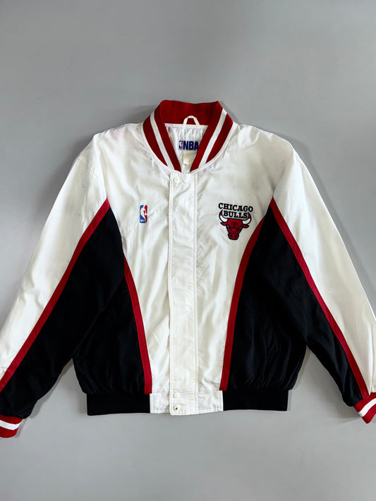 Chicago Bulls NBA Vintage 90s Snap Button Varsity Bomber Jacket (L)