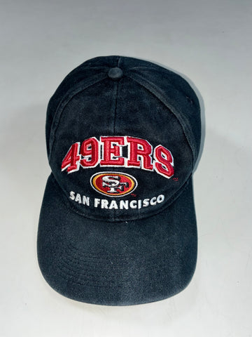 San Francisco 49ers Vintage Black Cap – Embroidered NFL Logo (Adjustable)