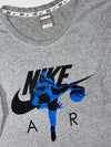 Nike Air Graphic Long Sleeve Tee – Heather Grey/Blue (L)
