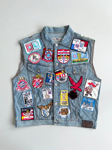 Vintage FC Bayern München Patch Denim Vest Light Wash (XL)