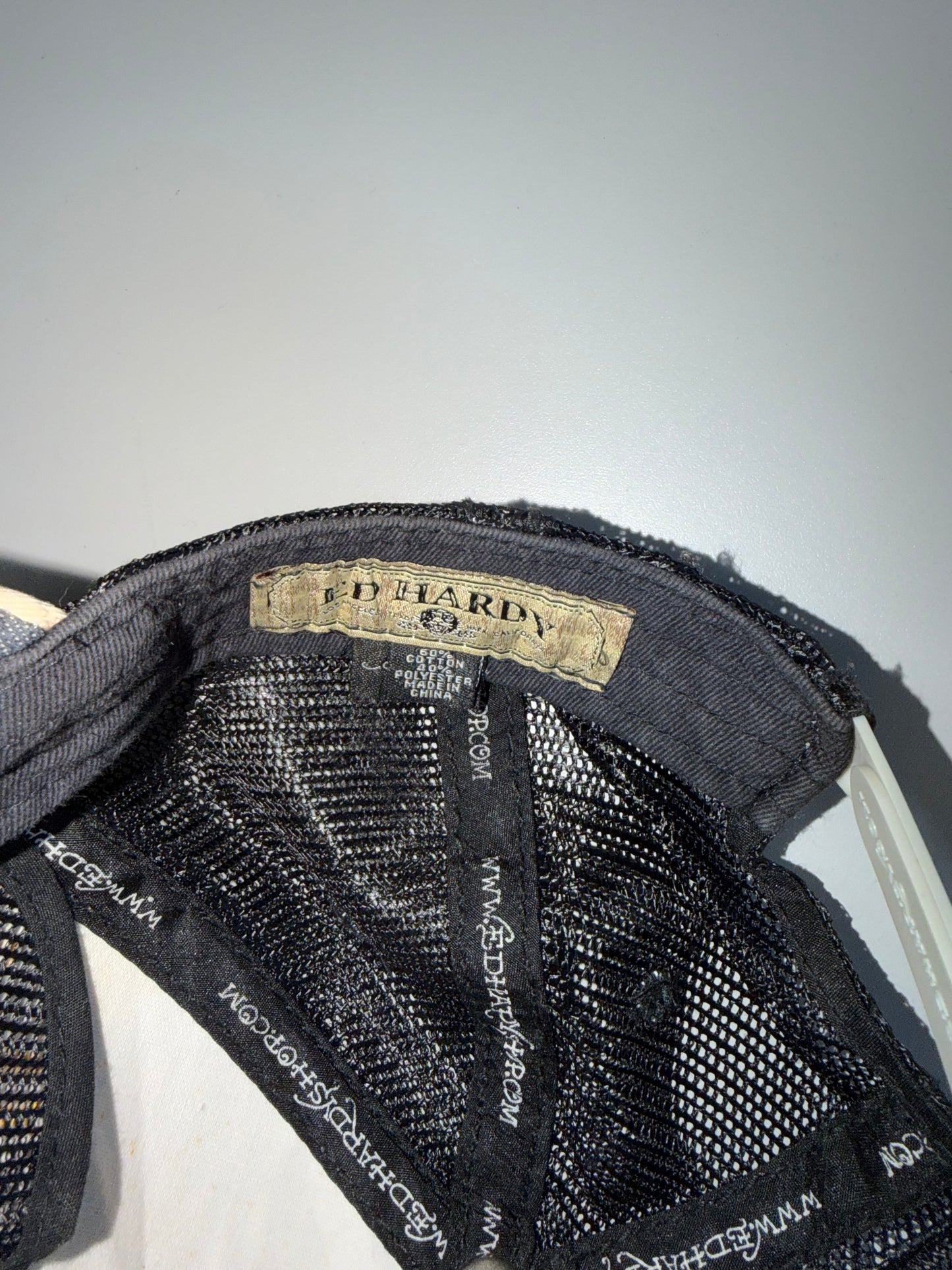 ZEd Hardy 67 Panther Rhinestone Trucker Embroidered Cap (Adjustable Fit) m