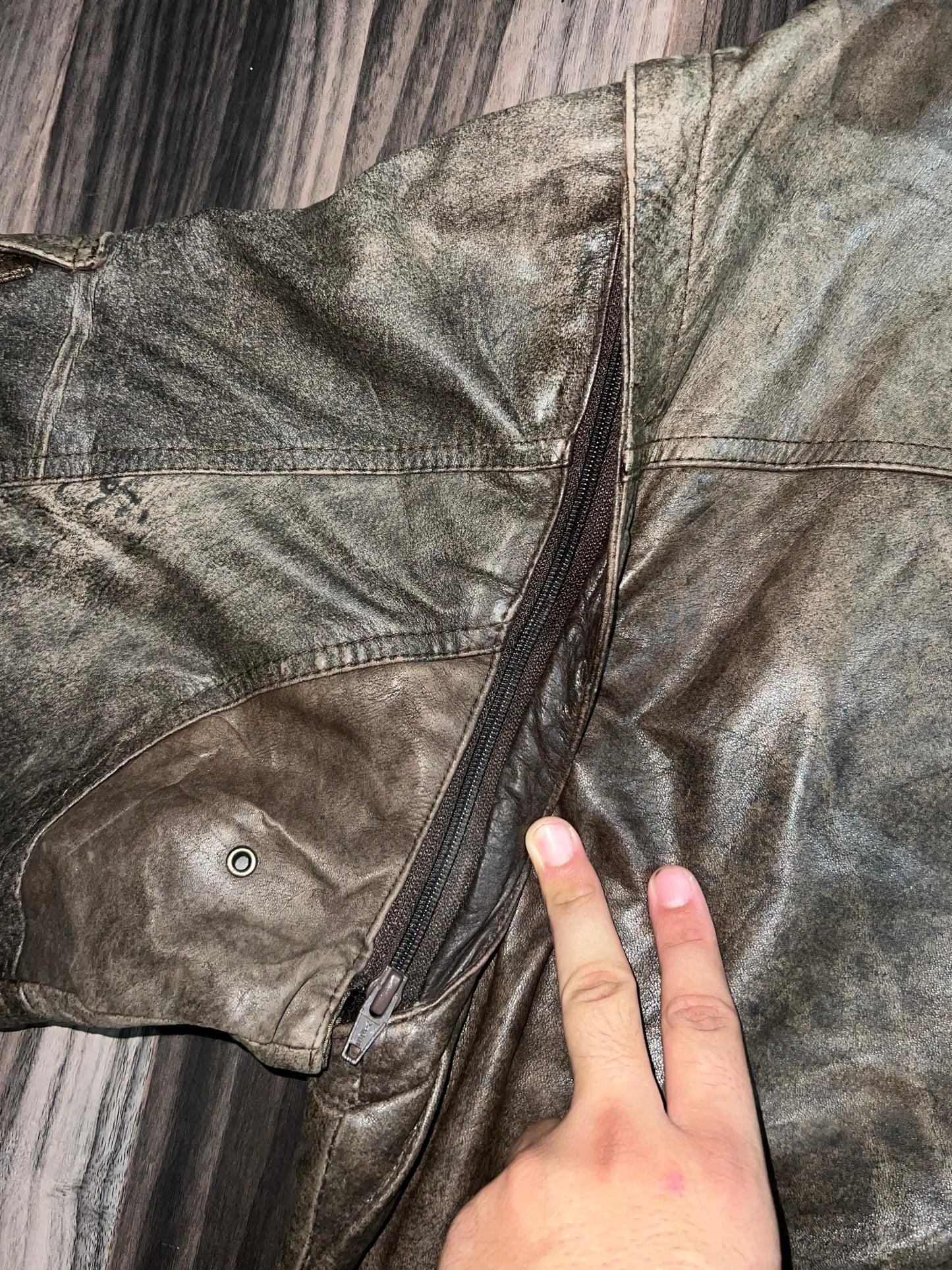 ZDetachable Arms Original Leather (XL/2Xl)