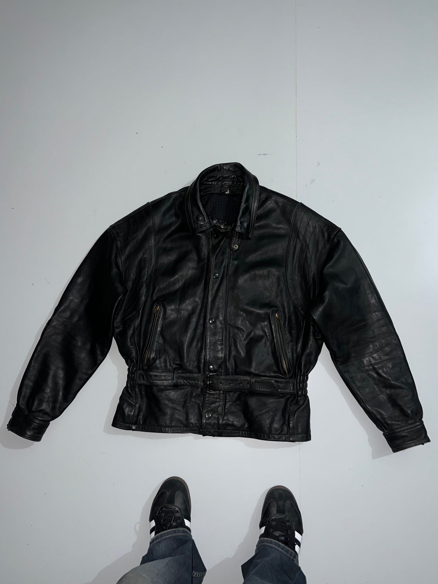 !             Super Premium Original Leather (RARE) (XL/2XL)