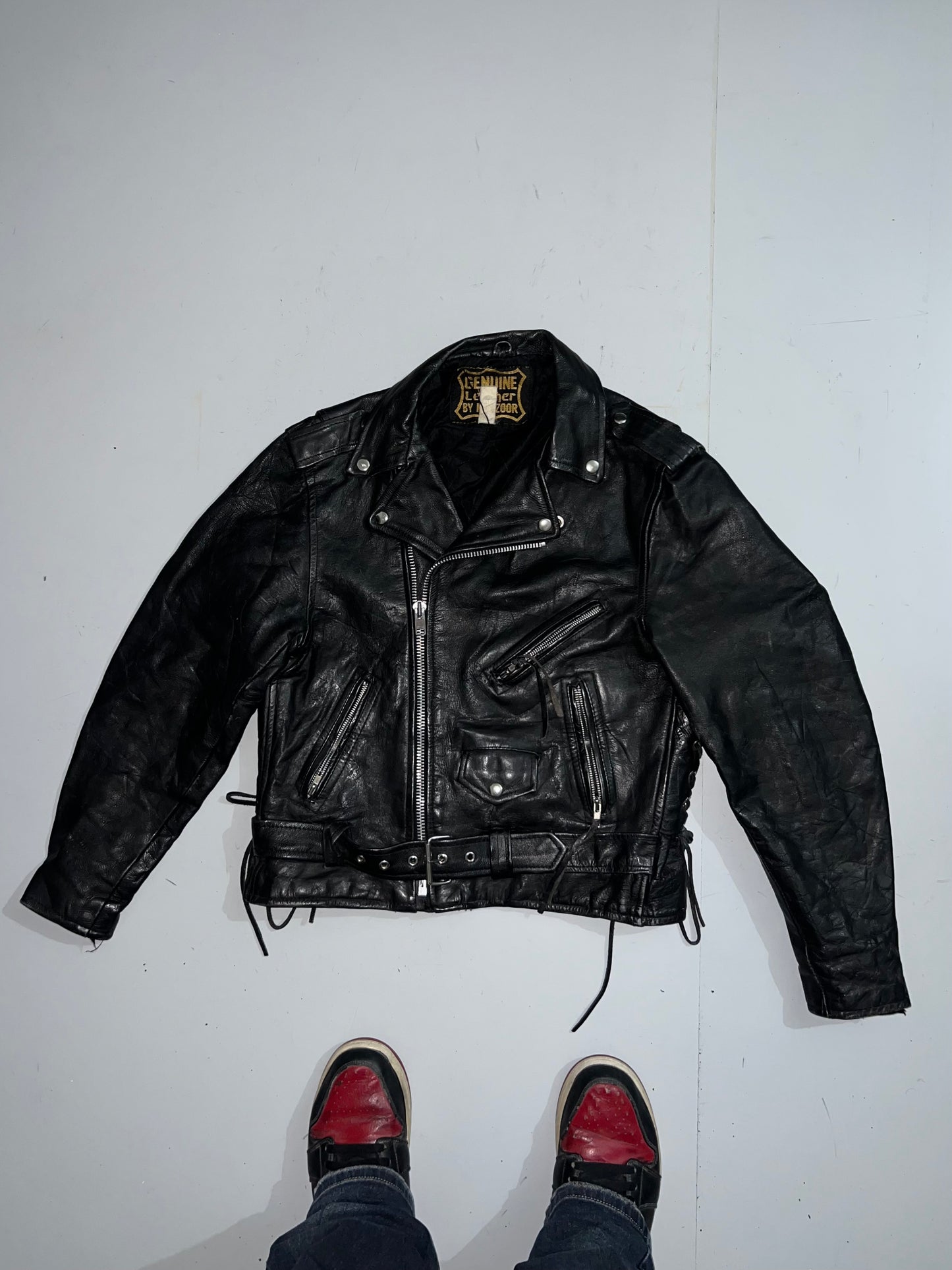Zuper Premium Original Leather (S/M)