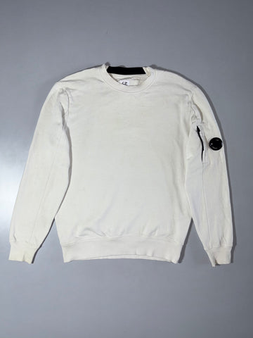 C.P. Company Garment-Dyed Lens Crewneck Sweatshirt – Off-White/Cream (M)
