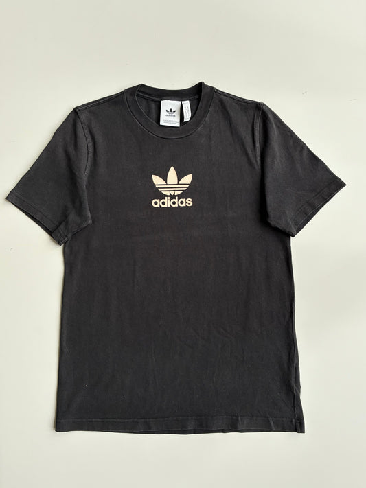 Adidas Originals Trefoil Logo Tee – Washed Black | (S)
