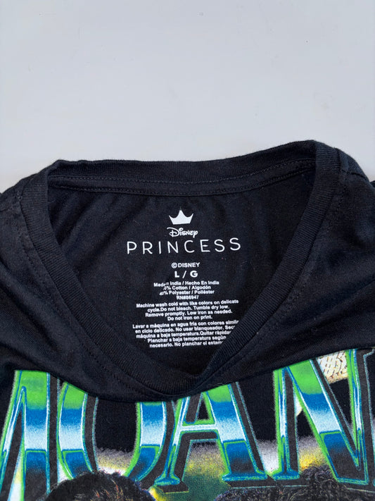 Disney Princess Moana Wayfinder Graphic Tee Vintage Bootleg Homage Style, Maui Print (L)