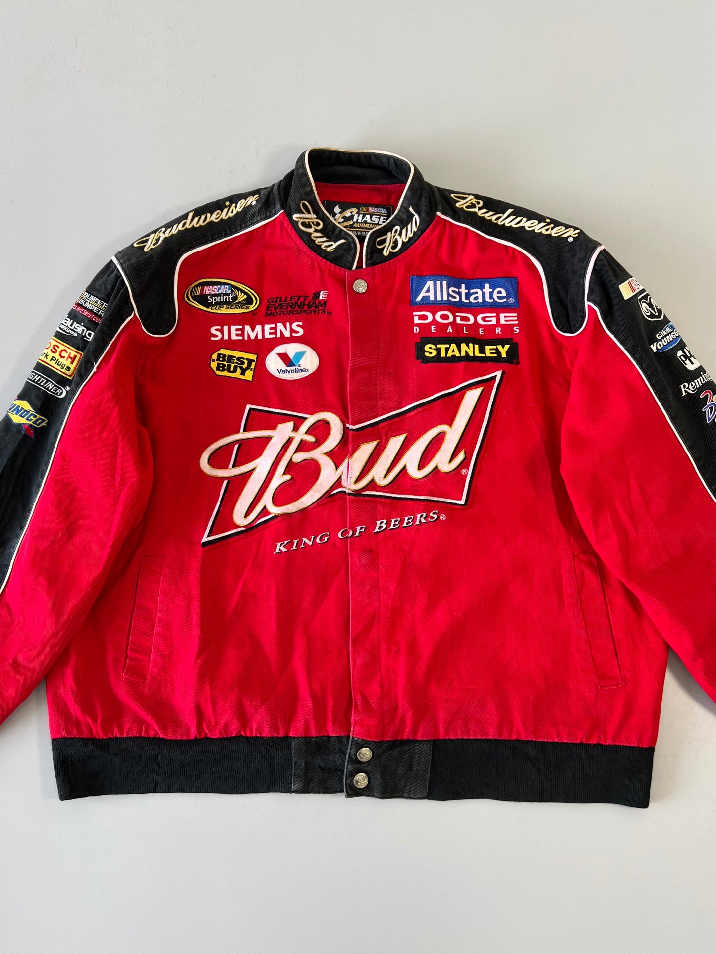 ZVintage Y2K NASCAR Budwiser racing jacket (RARE FIND) (XL/2XL)
