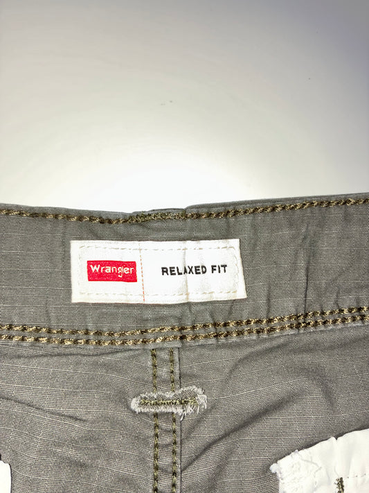 Wrangler Navy Cargo Shorts (W:35) (L:21)