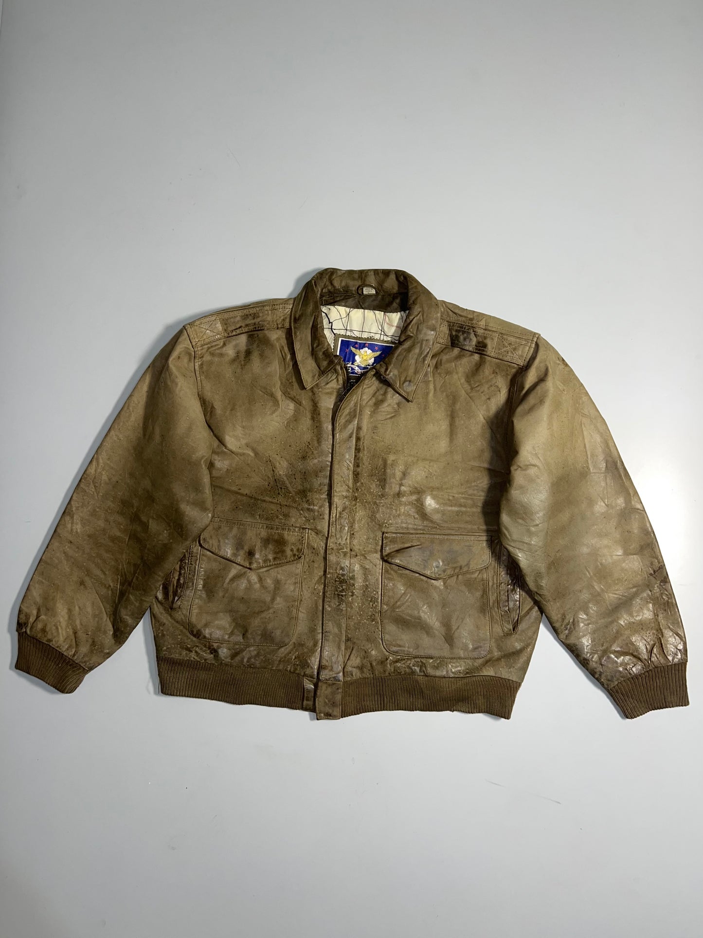 !                                                                              Super Premium Original Leather (XL)