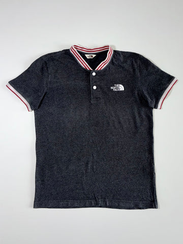 The North Face Henley Collar Striped Trim Polo – Charcoal Grey (L)