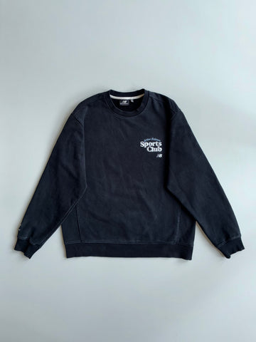 New Balance “Sports Club” Embroidered Sweatshirt Black (M)