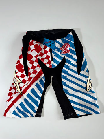 Alpinestars Moto Shorts — Red/Blue Geometric (W:28|L:22)