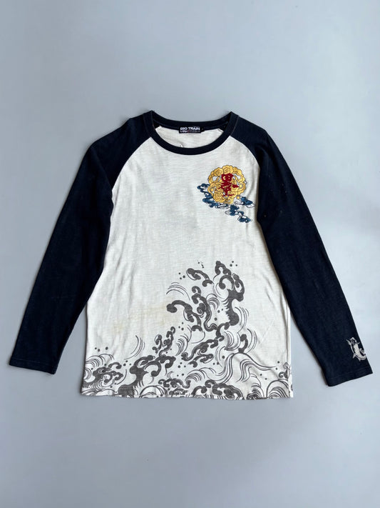Big Train | White Navy Graphic embroidered Long Sleeve Tee | (L)
