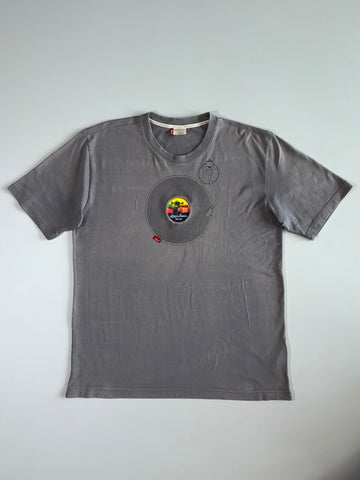 Levi’s Tropical Breeze Record Graphic Tee (L/XL)