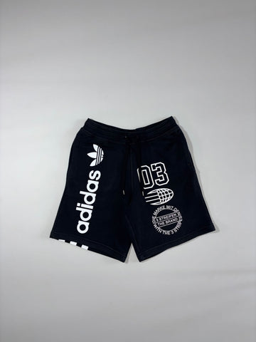 Adidas Originals Graphic Logo Sweat Shorts (W:30) (L:18)