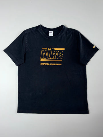 Nike “Sports & Fitness Company” Graphic Tee – Black/Gold (L)