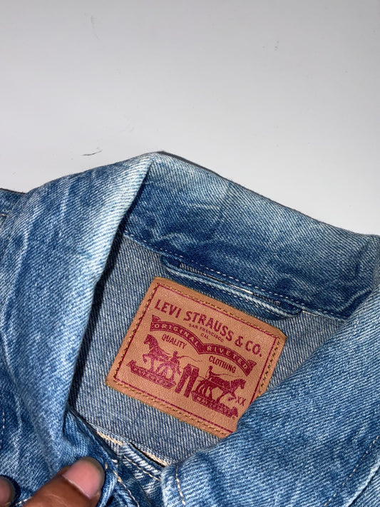 Levi’s Trucker Denim Jacket - Light Wash Blue Women’s (XS)