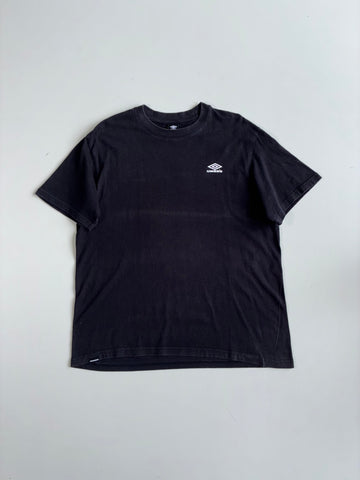 Umbro Essential Logo Tee (XL)